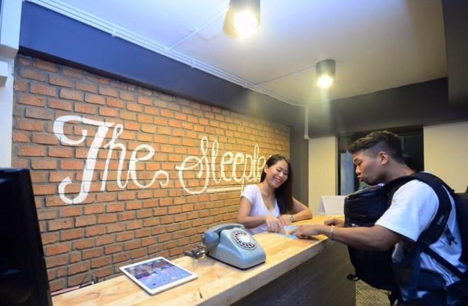 The Sleepless Boutique Hostel Bangkok Exterior foto
